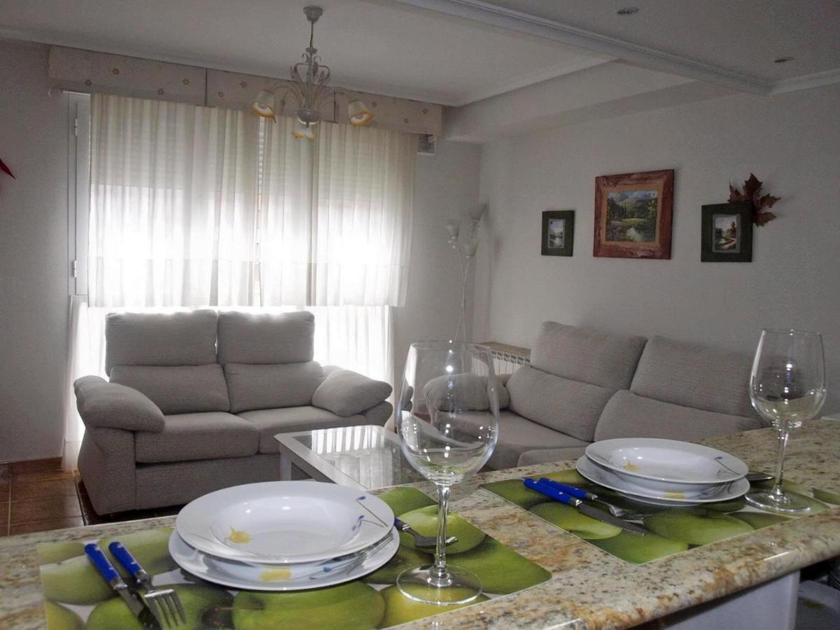 Apartamento Pet Friendly En Ezcaray, Con Piscina 외부 사진